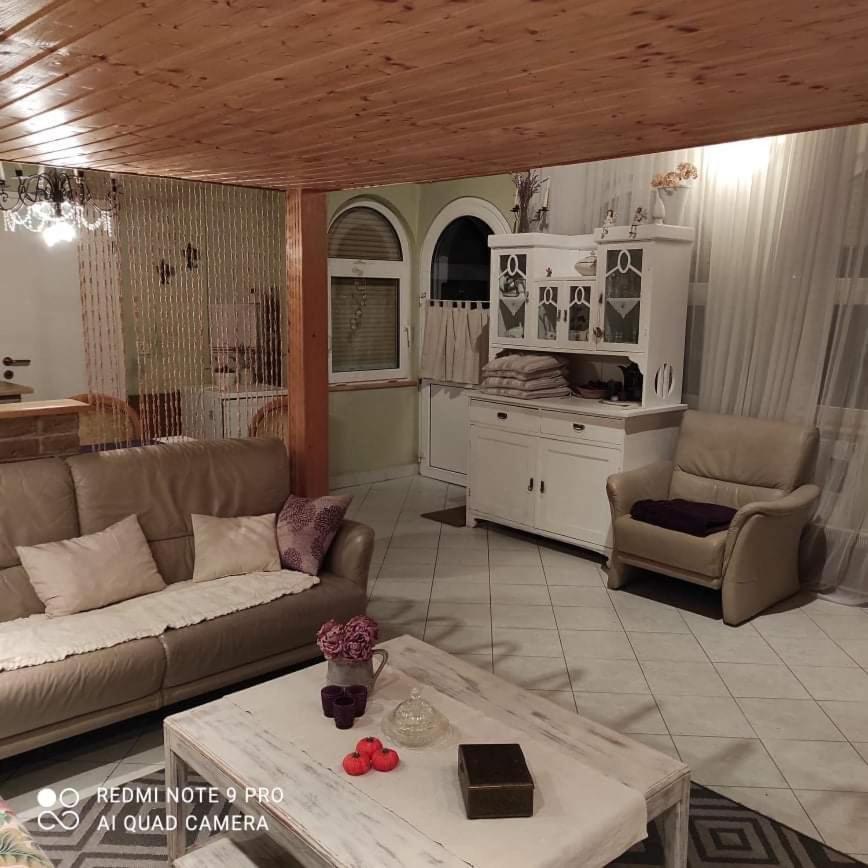 Lavendel Apartman Harkány Exteriör bild